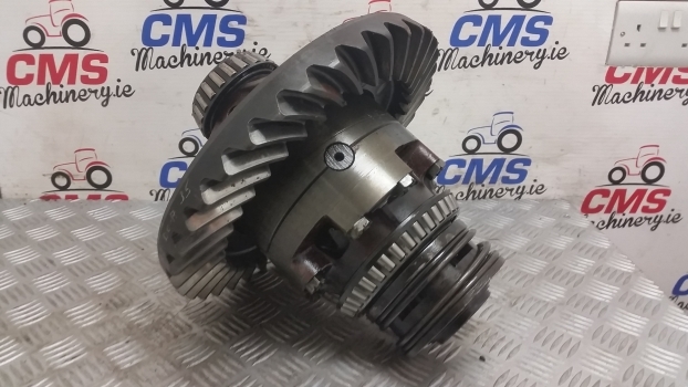 Ford 5000 Rear Bevel Gear (37:6) 81824192 And Differential C7nn4206a, 81816247 - Diferencijalni zupčanik za Traktor: slika Ford 5000 Rear Bevel Gear (37:6) 81824192 And Differential C7nn4206a, 81816247 - Diferencijalni zupčanik za Traktor Ford 5000 Rear Bevel Gear (37:6) 81824192 And Differential C7nn4206a, 81816247 - Diferencijalni zupčanik za Traktor: slika Ford 5000 Rear Bevel Gear (37:6) 81824192 And Differential C7nn4206a, 81816247 - Diferencijalni zupčanik za Traktor