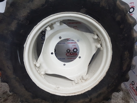 Ford 5640 , 6640 , 7740, 7840 , 8240 , 8340 28 Inch 5 Stud Wheel E5nn1050ka12g - Kompletan kotač za Traktor: slika Ford 5640 , 6640 , 7740, 7840 , 8240 , 8340 28 Inch 5 Stud Wheel E5nn1050ka12g - Kompletan kotač za Traktor Ford 5640 , 6640 , 7740, 7840 , 8240 , 8340 28 Inch 5 Stud Wheel E5nn1050ka12g - Kompletan kotač za Traktor: slika Ford 5640 , 6640 , 7740, 7840 , 8240 , 8340 28 Inch 5 Stud Wheel E5nn1050ka12g - Kompletan kotač za Traktor