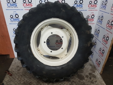 Ford 5640 , 6640 , 7740, 7840 , 8240 , 8340 28 Inch 5 Stud Wheel E5nn1050ka12g - Kompletan kotač za Traktor: slika Ford 5640 , 6640 , 7740, 7840 , 8240 , 8340 28 Inch 5 Stud Wheel E5nn1050ka12g - Kompletan kotač za Traktor Ford 5640 , 6640 , 7740, 7840 , 8240 , 8340 28 Inch 5 Stud Wheel E5nn1050ka12g - Kompletan kotač za Traktor: slika Ford 5640 , 6640 , 7740, 7840 , 8240 , 8340 28 Inch 5 Stud Wheel E5nn1050ka12g - Kompletan kotač za Traktor