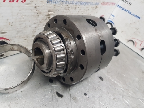 Ford 7840, 10, 40, Lb, Tlb Front Axle Differential Box Assy 9968055, 85827068 - Diferencijalni zupčanik za Poljoprivredni strojevi: slika Ford 7840, 10, 40, Lb, Tlb Front Axle Differential Box Assy 9968055, 85827068 - Diferencijalni zupčanik za Poljoprivredni strojevi Ford 7840, 10, 40, Lb, Tlb Front Axle Differential Box Assy 9968055, 85827068 - Diferencijalni zupčanik za Poljoprivredni strojevi: slika Ford 7840, 10, 40, Lb, Tlb Front Axle Differential Box Assy 9968055, 85827068 - Diferencijalni zupčanik za Poljoprivredni strojevi