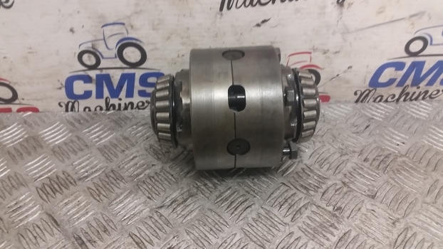 Ford 8340, 10, 40, Lb, Tlb Front Axle Differential Box Assy 9968055, 85827068 - Diferencijalni zupčanik za Traktor: slika Ford 8340, 10, 40, Lb, Tlb Front Axle Differential Box Assy 9968055, 85827068 - Diferencijalni zupčanik za Traktor Ford 8340, 10, 40, Lb, Tlb Front Axle Differential Box Assy 9968055, 85827068 - Diferencijalni zupčanik za Traktor: slika Ford 8340, 10, 40, Lb, Tlb Front Axle Differential Box Assy 9968055, 85827068 - Diferencijalni zupčanik za Traktor