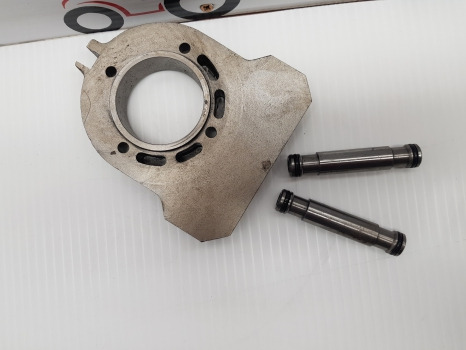 Ford New Holland 40,ts 8240,7740 Transmission Clutch Valve 81871385, F0nn7l575ac - Mjenjač: slika Ford New Holland 40,ts 8240,7740 Transmission Clutch Valve 81871385, F0nn7l575ac - Mjenjač Ford New Holland 40,ts 8240,7740 Transmission Clutch Valve 81871385, F0nn7l575ac - Mjenjač: slika Ford New Holland 40,ts 8240,7740 Transmission Clutch Valve 81871385, F0nn7l575ac - Mjenjač