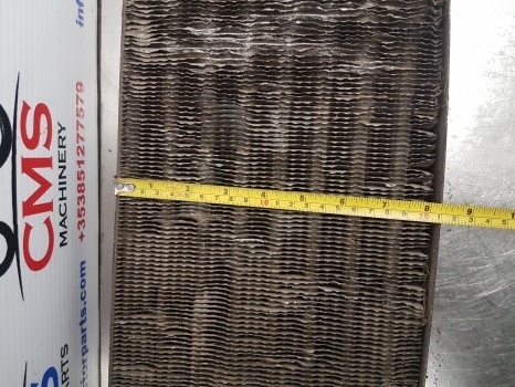 Ford New Holland 5640, 6640, 7740, Ts90, 100 Transmission Oil Cooler 82006303 - Prijenos za Traktor: slika Ford New Holland 5640, 6640, 7740, Ts90, 100 Transmission Oil Cooler 82006303 - Prijenos za Traktor Ford New Holland 5640, 6640, 7740, Ts90, 100 Transmission Oil Cooler 82006303 - Prijenos za Traktor: slika Ford New Holland 5640, 6640, 7740, Ts90, 100 Transmission Oil Cooler 82006303 - Prijenos za Traktor