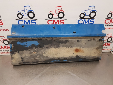 Ford New Holland 7740, 40 Series Cab Center Mudguard Panel Rhs 82003107 - Blatobran: slika Ford New Holland 7740, 40 Series Cab Center Mudguard Panel Rhs 82003107 - Blatobran Ford New Holland 7740, 40 Series Cab Center Mudguard Panel Rhs 82003107 - Blatobran: slika Ford New Holland 7740, 40 Series Cab Center Mudguard Panel Rhs 82003107 - Blatobran
