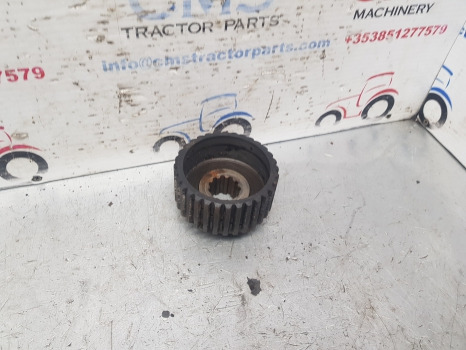 Ford New Holland Fiat F130, 60, Tm, M, F Series Pto Clutch Gear Hub 5171698 - Prijenos: slika Ford New Holland Fiat F130, 60, Tm, M, F Series Pto Clutch Gear Hub 5171698 - Prijenos Ford New Holland Fiat F130, 60, Tm, M, F Series Pto Clutch Gear Hub 5171698 - Prijenos: slika Ford New Holland Fiat F130, 60, Tm, M, F Series Pto Clutch Gear Hub 5171698 - Prijenos