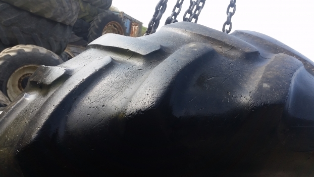 Ford Rear Tyre 16.9-38. Please Check By The Photos. - Guma za Traktor: slika Ford Rear Tyre 16.9-38. Please Check By The Photos. - Guma za Traktor Ford Rear Tyre 16.9-38. Please Check By The Photos. - Guma za Traktor: slika Ford Rear Tyre 16.9-38. Please Check By The Photos. - Guma za Traktor
