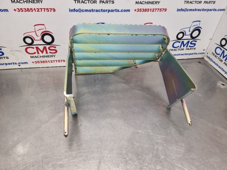 Ford Tw, 30 Series, Tw10, Tw30 Cab Top Footstep, Step Rhs D8nn7r344ba, 83913276 - Prag: slika Ford Tw, 30 Series, Tw10, Tw30 Cab Top Footstep, Step Rhs D8nn7r344ba, 83913276 - Prag Ford Tw, 30 Series, Tw10, Tw30 Cab Top Footstep, Step Rhs D8nn7r344ba, 83913276 - Prag: slika Ford Tw, 30 Series, Tw10, Tw30 Cab Top Footstep, Step Rhs D8nn7r344ba, 83913276 - Prag