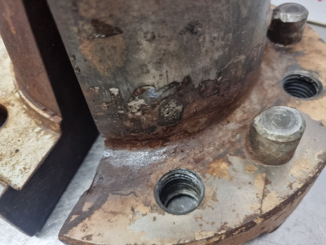 Ford Tw15, Tw10, Tw20, Wheel Wedges Pair Welded D6nn1n035a, D9nn1n036aa - Felga za Traktor: slika Ford Tw15, Tw10, Tw20, Wheel Wedges Pair Welded D6nn1n035a, D9nn1n036aa - Felga za Traktor Ford Tw15, Tw10, Tw20, Wheel Wedges Pair Welded D6nn1n035a, D9nn1n036aa - Felga za Traktor: slika Ford Tw15, Tw10, Tw20, Wheel Wedges Pair Welded D6nn1n035a, D9nn1n036aa - Felga za Traktor