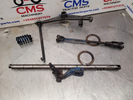 Ford Tw20 Transmission Assorted Parts - Mjenjač: slika Ford Tw20 Transmission Assorted Parts - Mjenjač Ford Tw20 Transmission Assorted Parts - Mjenjač: slika Ford Tw20 Transmission Assorted Parts - Mjenjač