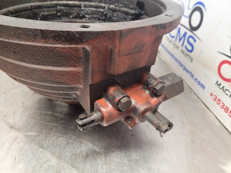 Ford Tw20 Transmission Dual Power Housing Valve D8nnn477da, D8nn7r033aa, D8nn7r030aa - Mjenjač: slika Ford Tw20 Transmission Dual Power Housing Valve D8nnn477da, D8nn7r033aa, D8nn7r030aa - Mjenjač Ford Tw20 Transmission Dual Power Housing Valve D8nnn477da, D8nn7r033aa, D8nn7r030aa - Mjenjač: slika Ford Tw20 Transmission Dual Power Housing Valve D8nnn477da, D8nn7r033aa, D8nn7r030aa - Mjenjač