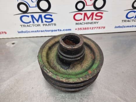 John Deere 1950, 2040, 2140, Crankshaft Pulley R70443 - Zatezač remena za Traktor: slika John Deere 1950, 2040, 2140, Crankshaft Pulley R70443 - Zatezač remena za Traktor John Deere 1950, 2040, 2140, Crankshaft Pulley R70443 - Zatezač remena za Traktor: slika John Deere 1950, 2040, 2140, Crankshaft Pulley R70443 - Zatezač remena za Traktor