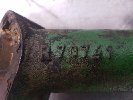 John Deere 2130, 2030, 1950 Thermostat Housing Tube R70741, T18074, R70736 - Termostat za Poljoprivredni strojevi: slika John Deere 2130, 2030, 1950 Thermostat Housing Tube R70741, T18074, R70736 - Termostat za Poljoprivredni strojevi John Deere 2130, 2030, 1950 Thermostat Housing Tube R70741, T18074, R70736 - Termostat za Poljoprivredni strojevi: slika John Deere 2130, 2030, 1950 Thermostat Housing Tube R70741, T18074, R70736 - Termostat za Poljoprivredni strojevi