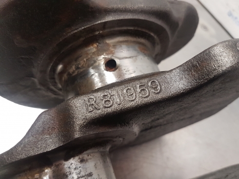 John Deere 2140, 2040, 2450, 2650 Engine Crankshaft R81959, Re20585, Re65224 - Koljenasto vratilo za Traktor: slika John Deere 2140, 2040, 2450, 2650 Engine Crankshaft R81959, Re20585, Re65224 - Koljenasto vratilo za Traktor John Deere 2140, 2040, 2450, 2650 Engine Crankshaft R81959, Re20585, Re65224 - Koljenasto vratilo za Traktor: slika John Deere 2140, 2040, 2450, 2650 Engine Crankshaft R81959, Re20585, Re65224 - Koljenasto vratilo za Traktor