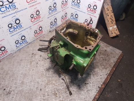 John Deere 3040, 2040, 2140, 1840, 1640 Clutch Housing L33179, Al28740, L39493 - Kvačilo i dijelovi za Traktor: slika John Deere 3040, 2040, 2140, 1840, 1640 Clutch Housing L33179, Al28740, L39493 - Kvačilo i dijelovi za Traktor John Deere 3040, 2040, 2140, 1840, 1640 Clutch Housing L33179, Al28740, L39493 - Kvačilo i dijelovi za Traktor: slika John Deere 3040, 2040, 2140, 1840, 1640 Clutch Housing L33179, Al28740, L39493 - Kvačilo i dijelovi za Traktor