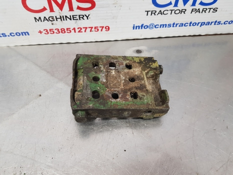 John Deere 3050, 3350, 3650, 3155, Fuel Filter Head Re28534 - Filter goriva: slika John Deere 3050, 3350, 3650, 3155, Fuel Filter Head Re28534 - Filter goriva John Deere 3050, 3350, 3650, 3155, Fuel Filter Head Re28534 - Filter goriva: slika John Deere 3050, 3350, 3650, 3155, Fuel Filter Head Re28534 - Filter goriva