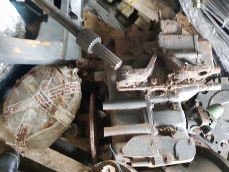 John Deere 3220 Telehandler Transmission Complete For Parts Cka70671, 200524 - Mjenjač za Traktor: slika John Deere 3220 Telehandler Transmission Complete For Parts Cka70671, 200524 - Mjenjač za Traktor John Deere 3220 Telehandler Transmission Complete For Parts Cka70671, 200524 - Mjenjač za Traktor: slika John Deere 3220 Telehandler Transmission Complete For Parts Cka70671, 200524 - Mjenjač za Traktor