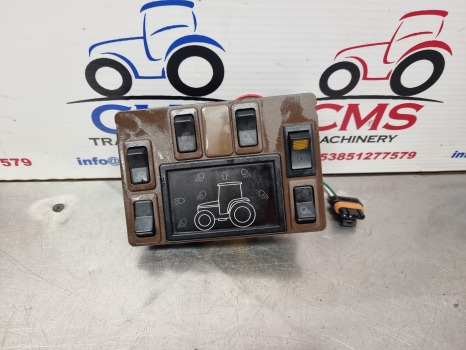 John Deere 6010, 6020, 7020 Series Light Control Panel Al114038, L113569 - Svjetla/ Rasvjeta: slika John Deere 6010, 6020, 7020 Series Light Control Panel Al114038, L113569 - Svjetla/ Rasvjeta John Deere 6010, 6020, 7020 Series Light Control Panel Al114038, L113569 - Svjetla/ Rasvjeta: slika John Deere 6010, 6020, 7020 Series Light Control Panel Al114038, L113569 - Svjetla/ Rasvjeta