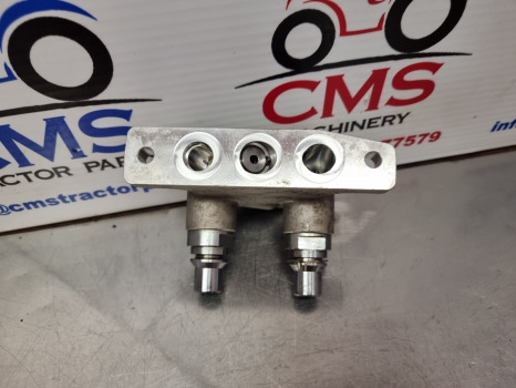 John Deere 6145r, 6r Series, 6215r, Thermostatic Control Valve Al209355 - Termostat za Poljoprivredni strojevi: slika John Deere 6145r, 6r Series, 6215r, Thermostatic Control Valve Al209355 - Termostat za Poljoprivredni strojevi John Deere 6145r, 6r Series, 6215r, Thermostatic Control Valve Al209355 - Termostat za Poljoprivredni strojevi: slika John Deere 6145r, 6r Series, 6215r, Thermostatic Control Valve Al209355 - Termostat za Poljoprivredni strojevi