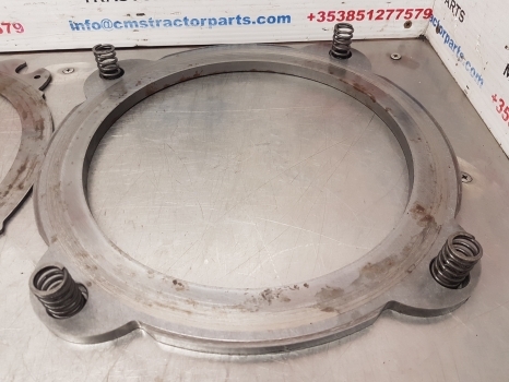 John Deere 6200, 6300, 6400 Break Disc And Plate R101160, R216291, R101169 - Kočioni disk za Traktor: slika John Deere 6200, 6300, 6400 Break Disc And Plate R101160, R216291, R101169 - Kočioni disk za Traktor John Deere 6200, 6300, 6400 Break Disc And Plate R101160, R216291, R101169 - Kočioni disk za Traktor: slika John Deere 6200, 6300, 6400 Break Disc And Plate R101160, R216291, R101169 - Kočioni disk za Traktor