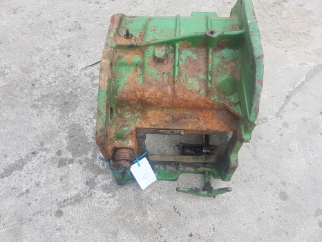 John Deere 6610, 6510, 6500, 6600 Range Transmission Housing Al115225, L114798 - Mjenjač za Traktor: slika John Deere 6610, 6510, 6500, 6600 Range Transmission Housing Al115225, L114798 - Mjenjač za Traktor John Deere 6610, 6510, 6500, 6600 Range Transmission Housing Al115225, L114798 - Mjenjač za Traktor: slika John Deere 6610, 6510, 6500, 6600 Range Transmission Housing Al115225, L114798 - Mjenjač za Traktor