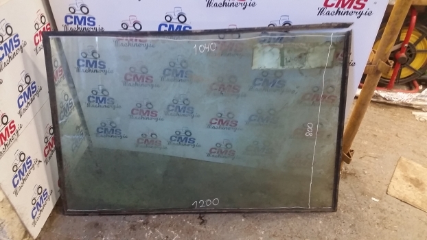 John Deere Windscreen, Framed Al25755 Al27351 See Dimensions - Vjetrobransko staklo za Traktor: slika John Deere Windscreen, Framed Al25755 Al27351 See Dimensions - Vjetrobransko staklo za Traktor John Deere Windscreen, Framed Al25755 Al27351 See Dimensions - Vjetrobransko staklo za Traktor: slika John Deere Windscreen, Framed Al25755 Al27351 See Dimensions - Vjetrobransko staklo za Traktor