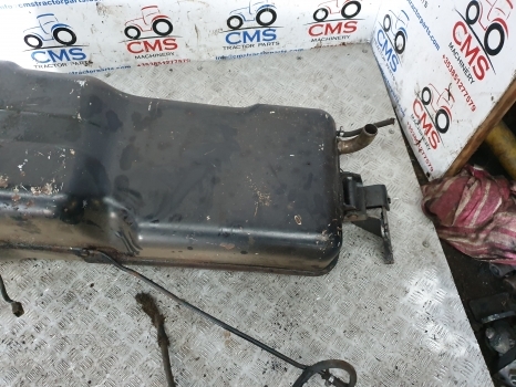 Lamborghini 1106 4wd Left Hand Side Diesel Tank 0.257.8145.3 - Spremnik goriva za Traktor: slika Lamborghini 1106 4wd Left Hand Side Diesel Tank 0.257.8145.3 - Spremnik goriva za Traktor Lamborghini 1106 4wd Left Hand Side Diesel Tank 0.257.8145.3 - Spremnik goriva za Traktor: slika Lamborghini 1106 4wd Left Hand Side Diesel Tank 0.257.8145.3 - Spremnik goriva za Traktor