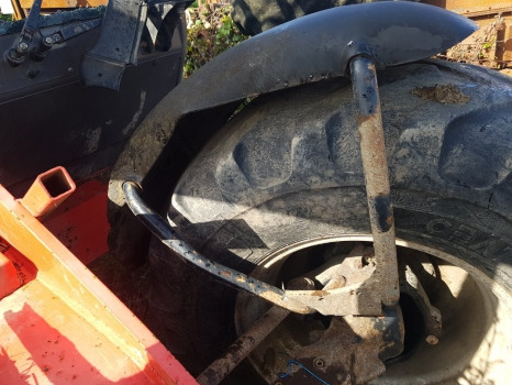 Manitou Mlt735-120 Lsu Cab Mudguard Fender Front Kit - Karoserija i eksterijer: slika Manitou Mlt735-120 Lsu Cab Mudguard Fender Front Kit - Karoserija i eksterijer Manitou Mlt735-120 Lsu Cab Mudguard Fender Front Kit - Karoserija i eksterijer: slika Manitou Mlt735-120 Lsu Cab Mudguard Fender Front Kit - Karoserija i eksterijer