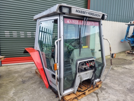 Massey Ferguson 3000 Series, 3050, 3070, 3080, 3090 Cab Complete Sold, Sold - Kabina: slika Massey Ferguson 3000 Series, 3050, 3070, 3080, 3090 Cab Complete Sold, Sold - Kabina Massey Ferguson 3000 Series, 3050, 3070, 3080, 3090 Cab Complete Sold, Sold - Kabina: slika Massey Ferguson 3000 Series, 3050, 3070, 3080, 3090 Cab Complete Sold, Sold - Kabina