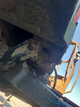 Massey Ferguson 4355, 4255, 4345 Front Axle Support Frame Bolster 3800432m3 - Ovjes: slika Massey Ferguson 4355, 4255, 4345 Front Axle Support Frame Bolster 3800432m3 - Ovjes Massey Ferguson 4355, 4255, 4345 Front Axle Support Frame Bolster 3800432m3 - Ovjes: slika Massey Ferguson 4355, 4255, 4345 Front Axle Support Frame Bolster 3800432m3 - Ovjes