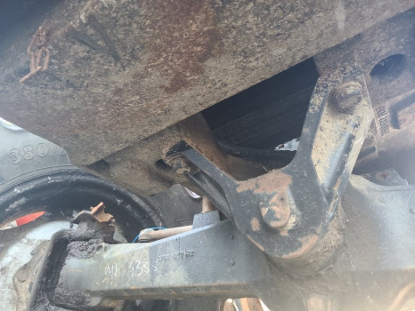 Massey Ferguson 4355, 4255, 4345 Front Axle Support Frame Bolster 3800432m3 - Ovjes: slika Massey Ferguson 4355, 4255, 4345 Front Axle Support Frame Bolster 3800432m3 - Ovjes Massey Ferguson 4355, 4255, 4345 Front Axle Support Frame Bolster 3800432m3 - Ovjes: slika Massey Ferguson 4355, 4255, 4345 Front Axle Support Frame Bolster 3800432m3 - Ovjes