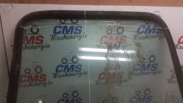 Massey Ferguson 50 Hx Cab Side Rear Glass Left. - Staklo i dijelovi za Rovokopač-utovarivač: slika Massey Ferguson 50 Hx Cab Side Rear Glass Left. - Staklo i dijelovi za Rovokopač-utovarivač Massey Ferguson 50 Hx Cab Side Rear Glass Left. - Staklo i dijelovi za Rovokopač-utovarivač: slika Massey Ferguson 50 Hx Cab Side Rear Glass Left. - Staklo i dijelovi za Rovokopač-utovarivač