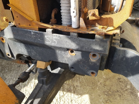 Massey Ferguson 5445, 5455, 5435, 5425 Front Axle Bracket 3777594m16 - Ovjes: slika Massey Ferguson 5445, 5455, 5435, 5425 Front Axle Bracket 3777594m16 - Ovjes Massey Ferguson 5445, 5455, 5435, 5425 Front Axle Bracket 3777594m16 - Ovjes: slika Massey Ferguson 5445, 5455, 5435, 5425 Front Axle Bracket 3777594m16 - Ovjes