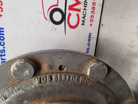 Massey Ferguson 5450, 5609 Front Axle Hub Bolt Plate 7330600701, 733.06.007.01 - Prednja osovina: slika  Massey Ferguson 5450, 5609 Front Axle Hub Bolt Plate 7330600701, 733.06.007.01 - Prednja osovina Massey Ferguson 5450, 5609 Front Axle Hub Bolt Plate 7330600701, 733.06.007.01 - Prednja osovina: slika  Massey Ferguson 5450, 5609 Front Axle Hub Bolt Plate 7330600701, 733.06.007.01 - Prednja osovina