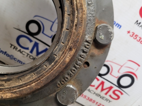 Massey Ferguson 5450, 5609 Front Axle Hub Bolt Plate 7330600701, 733.06.007.01 - Prednja osovina: slika  Massey Ferguson 5450, 5609 Front Axle Hub Bolt Plate 7330600701, 733.06.007.01 - Prednja osovina Massey Ferguson 5450, 5609 Front Axle Hub Bolt Plate 7330600701, 733.06.007.01 - Prednja osovina: slika  Massey Ferguson 5450, 5609 Front Axle Hub Bolt Plate 7330600701, 733.06.007.01 - Prednja osovina