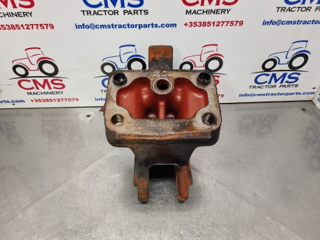 Massey Ferguson 5612, 5400, 5600, 5700, Top Link Bracket 4361776m1, 4361662h01 - Ovjes: slika Massey Ferguson 5612, 5400, 5600, 5700, Top Link Bracket 4361776m1, 4361662h01 - Ovjes Massey Ferguson 5612, 5400, 5600, 5700, Top Link Bracket 4361776m1, 4361662h01 - Ovjes: slika Massey Ferguson 5612, 5400, 5600, 5700, Top Link Bracket 4361776m1, 4361662h01 - Ovjes