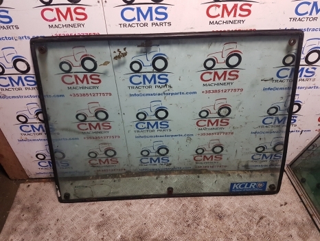 Massey Ferguson 690, 665, 698, 699 Cab Front Glass Windscreen Tg1246 - Vjetrobransko staklo za Traktor: slika Massey Ferguson 690, 665, 698, 699 Cab Front Glass Windscreen Tg1246 - Vjetrobransko staklo za Traktor Massey Ferguson 690, 665, 698, 699 Cab Front Glass Windscreen Tg1246 - Vjetrobransko staklo za Traktor: slika Massey Ferguson 690, 665, 698, 699 Cab Front Glass Windscreen Tg1246 - Vjetrobransko staklo za Traktor