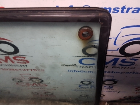Massey Ferguson 690, 665, 698, 699 Cab Front Glass Windscreen Tg1246 - Vjetrobransko staklo za Traktor: slika Massey Ferguson 690, 665, 698, 699 Cab Front Glass Windscreen Tg1246 - Vjetrobransko staklo za Traktor Massey Ferguson 690, 665, 698, 699 Cab Front Glass Windscreen Tg1246 - Vjetrobransko staklo za Traktor: slika Massey Ferguson 690, 665, 698, 699 Cab Front Glass Windscreen Tg1246 - Vjetrobransko staklo za Traktor