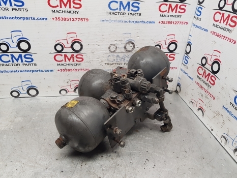 Massey Ferguson 7719 Front Axle Suspension Valve Block 4389933m91, 41293300 - Ovjes za Traktor: slika Massey Ferguson 7719 Front Axle Suspension Valve Block 4389933m91, 41293300 - Ovjes za Traktor Massey Ferguson 7719 Front Axle Suspension Valve Block 4389933m91, 41293300 - Ovjes za Traktor: slika Massey Ferguson 7719 Front Axle Suspension Valve Block 4389933m91, 41293300 - Ovjes za Traktor