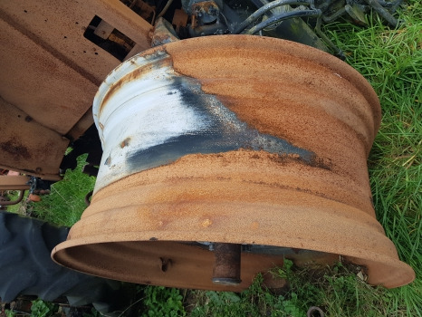 Massey Ferguson 7719s, 7719, 7720, 7620, 7619 Rear Wheel Rim 20x42 4355999m92 - Felga za Poljoprivredni strojevi: slika Massey Ferguson 7719s, 7719, 7720, 7620, 7619 Rear Wheel Rim 20x42 4355999m92 - Felga za Poljoprivredni strojevi Massey Ferguson 7719s, 7719, 7720, 7620, 7619 Rear Wheel Rim 20x42 4355999m92 - Felga za Poljoprivredni strojevi: slika Massey Ferguson 7719s, 7719, 7720, 7620, 7619 Rear Wheel Rim 20x42 4355999m92 - Felga za Poljoprivredni strojevi