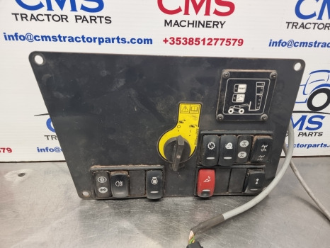 Massey Ferguson 9306, 9407, Control Panel Assy 3972692m1, 3973055m1 - Kabina i unutrašnjost: slika Massey Ferguson 9306, 9407, Control Panel Assy 3972692m1, 3973055m1 - Kabina i unutrašnjost Massey Ferguson 9306, 9407, Control Panel Assy 3972692m1, 3973055m1 - Kabina i unutrašnjost: slika Massey Ferguson 9306, 9407, Control Panel Assy 3972692m1, 3973055m1 - Kabina i unutrašnjost