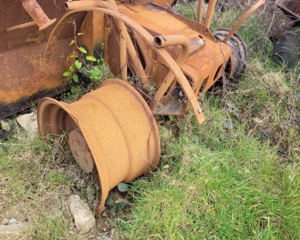 Massey Ferguson Front Axle Complete Parts Carraro 26.16m + Tb172, 141154 - Stražnja osovina za Oprema za rukovanje materijalima: slika Massey Ferguson Front Axle Complete Parts Carraro 26.16m + Tb172, 141154 - Stražnja osovina za Oprema za rukovanje materijalima Massey Ferguson Front Axle Complete Parts Carraro 26.16m + Tb172, 141154 - Stražnja osovina za Oprema za rukovanje materijalima: slika Massey Ferguson Front Axle Complete Parts Carraro 26.16m + Tb172, 141154 - Stražnja osovina za Oprema za rukovanje materijalima
