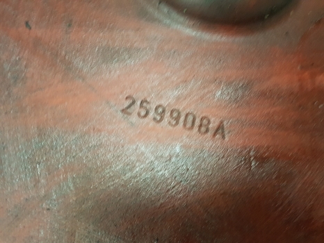 Mccormick Mc, Mc100, Case Mx80c, Mx100c Transmission Housing Plate 259908a5 - Prijenos za Traktor: slika Mccormick Mc, Mc100, Case Mx80c, Mx100c Transmission Housing Plate 259908a5 - Prijenos za Traktor Mccormick Mc, Mc100, Case Mx80c, Mx100c Transmission Housing Plate 259908a5 - Prijenos za Traktor: slika Mccormick Mc, Mc100, Case Mx80c, Mx100c Transmission Housing Plate 259908a5 - Prijenos za Traktor