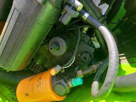 Merlo P28.7 Kt Hydraulic Main Pump - Hidraulična pumpa za Teleskopski rukovatelj: slika Merlo P28.7 Kt Hydraulic Main Pump - Hidraulična pumpa za Teleskopski rukovatelj Merlo P28.7 Kt Hydraulic Main Pump - Hidraulična pumpa za Teleskopski rukovatelj: slika Merlo P28.7 Kt Hydraulic Main Pump - Hidraulična pumpa za Teleskopski rukovatelj
