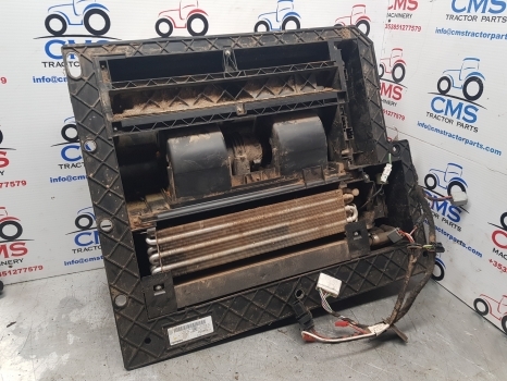 Merlo Tf35.7 Cs 115 Webasto Air Conditioning Unit Assy 21744934, 6231364a, - Dio klima uređaja za Poljoprivredni strojevi: slika Merlo Tf35.7 Cs 115 Webasto Air Conditioning Unit Assy 21744934, 6231364a, - Dio klima uređaja za Poljoprivredni strojevi Merlo Tf35.7 Cs 115 Webasto Air Conditioning Unit Assy 21744934, 6231364a, - Dio klima uređaja za Poljoprivredni strojevi: slika Merlo Tf35.7 Cs 115 Webasto Air Conditioning Unit Assy 21744934, 6231364a, - Dio klima uređaja za Poljoprivredni strojevi