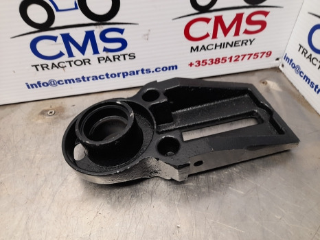 New Holland Case T5, T6, T6000, Maxxum, Puma Front Mudguard Bracket 87543516 - Blatobran: slika New Holland Case T5, T6, T6000, Maxxum, Puma Front Mudguard Bracket 87543516 - Blatobran New Holland Case T5, T6, T6000, Maxxum, Puma Front Mudguard Bracket 87543516 - Blatobran: slika New Holland Case T5, T6, T6000, Maxxum, Puma Front Mudguard Bracket 87543516 - Blatobran
