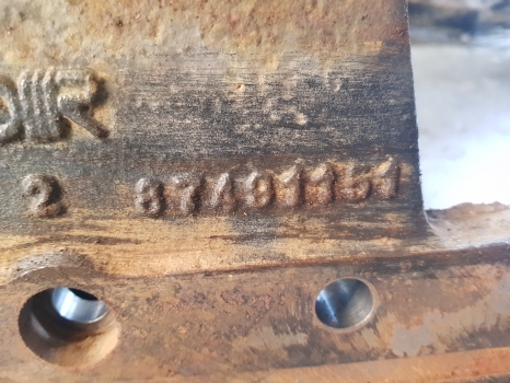 New Holland Case T7.200 Front Differential Unit 87491151, 84289744, 87491166 - Diferencijalni zupčanik za Traktor: slika New Holland Case T7.200 Front Differential Unit 87491151, 84289744, 87491166 - Diferencijalni zupčanik za Traktor New Holland Case T7.200 Front Differential Unit 87491151, 84289744, 87491166 - Diferencijalni zupčanik za Traktor: slika New Holland Case T7.200 Front Differential Unit 87491151, 84289744, 87491166 - Diferencijalni zupčanik za Traktor