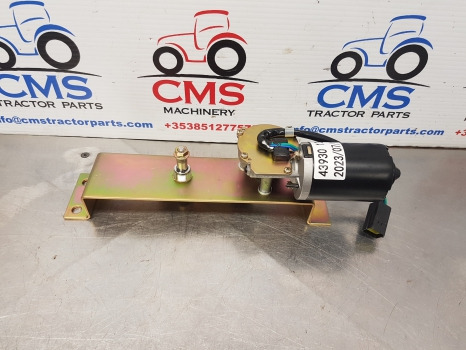 New Holland Case, Tsa, T6000, T7 Case, Wiper Motor Front Brand New 82032050 - Brisač za Poljoprivredni strojevi: slika New Holland Case, Tsa, T6000, T7 Case, Wiper Motor Front Brand New 82032050 - Brisač za Poljoprivredni strojevi New Holland Case, Tsa, T6000, T7 Case, Wiper Motor Front Brand New 82032050 - Brisač za Poljoprivredni strojevi: slika New Holland Case, Tsa, T6000, T7 Case, Wiper Motor Front Brand New 82032050 - Brisač za Poljoprivredni strojevi
