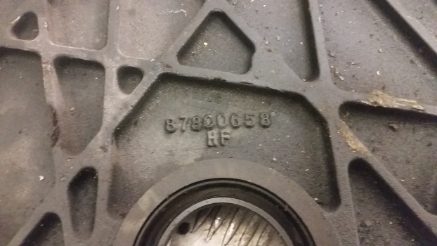 New Holland Fiat M135, 8360, 8560, M160 Engine Cover Plate 87800658 - Motor i dijelovi za Traktor: slika New Holland Fiat M135, 8360, 8560, M160 Engine Cover Plate 87800658 - Motor i dijelovi za Traktor New Holland Fiat M135, 8360, 8560, M160 Engine Cover Plate 87800658 - Motor i dijelovi za Traktor: slika New Holland Fiat M135, 8360, 8560, M160 Engine Cover Plate 87800658 - Motor i dijelovi za Traktor