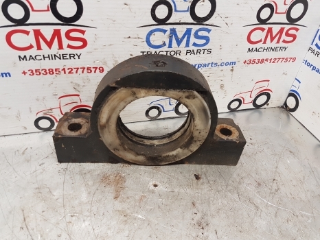 New Holland Lm435a, Lm415a, Lm425a, Lm445a Rear Axle Support 85825742 - Stražnja osovina za Teleskopski rukovatelj: slika New Holland Lm435a, Lm415a, Lm425a, Lm445a Rear Axle Support 85825742 - Stražnja osovina za Teleskopski rukovatelj New Holland Lm435a, Lm415a, Lm425a, Lm445a Rear Axle Support 85825742 - Stražnja osovina za Teleskopski rukovatelj: slika New Holland Lm435a, Lm415a, Lm425a, Lm445a Rear Axle Support 85825742 - Stražnja osovina za Teleskopski rukovatelj