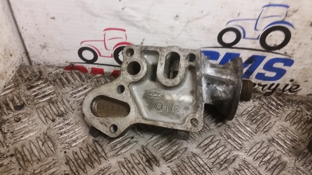 New Holland T5.100, T5.110, T5.120 Engine Oil Filter Housing 5802015453 - Filter ulja za Traktor: slika New Holland T5.100, T5.110, T5.120 Engine Oil Filter Housing 5802015453 - Filter ulja za Traktor New Holland T5.100, T5.110, T5.120 Engine Oil Filter Housing 5802015453 - Filter ulja za Traktor: slika New Holland T5.100, T5.110, T5.120 Engine Oil Filter Housing 5802015453 - Filter ulja za Traktor